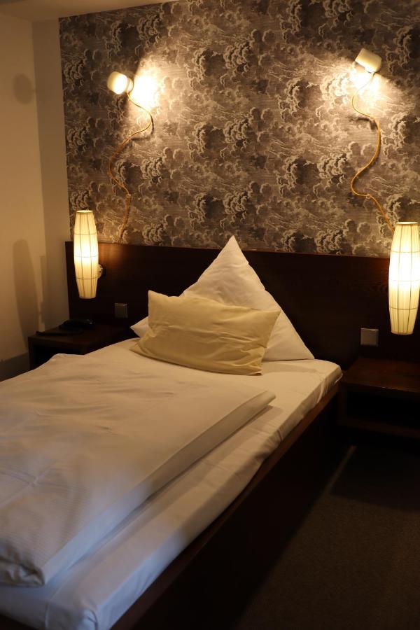 Thuns Dorfkrug Hotel Werdohl ภายนอก รูปภาพ